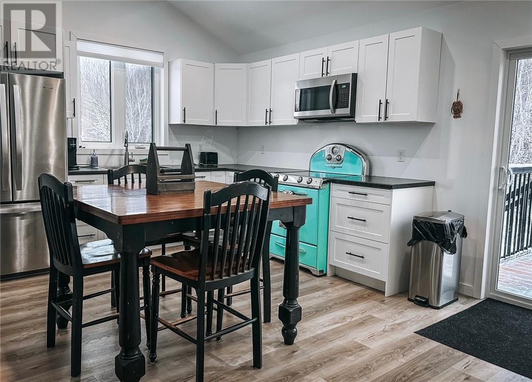 20 ST POTHIER RD, Whitefish, Ontario, P0M3C0 — Photo 5