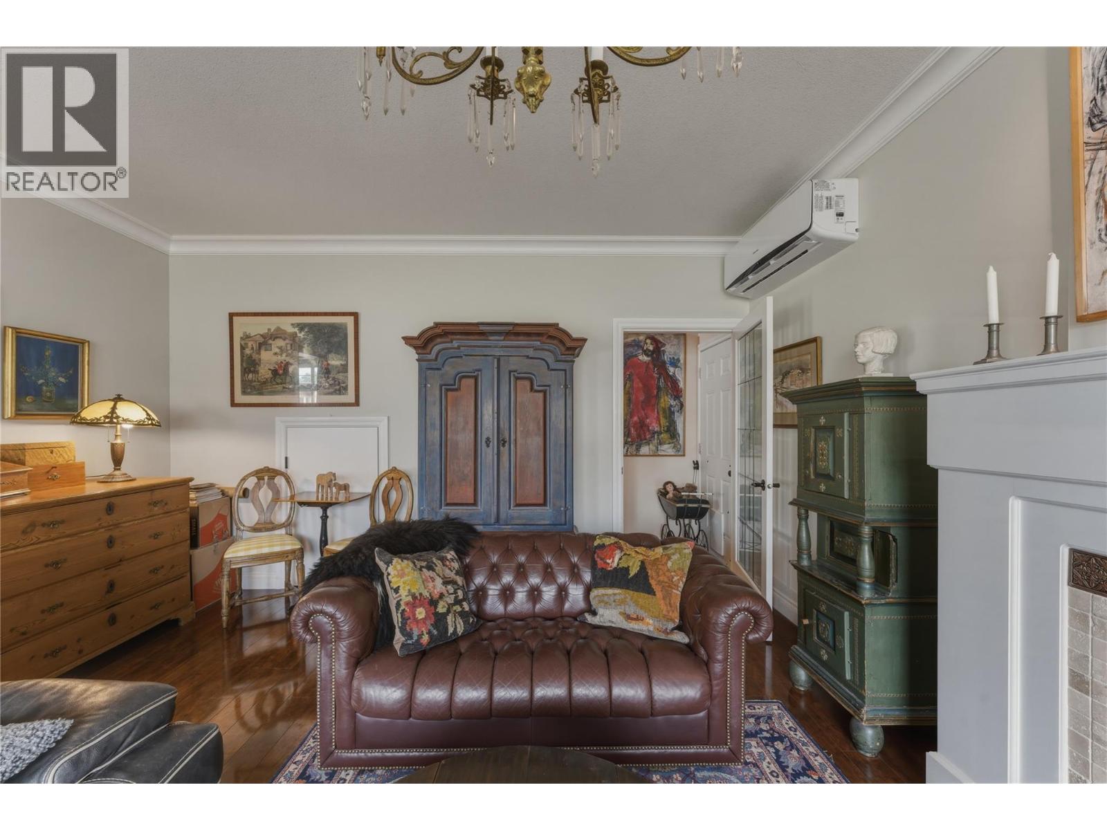 240 Grouse Avenue - 13