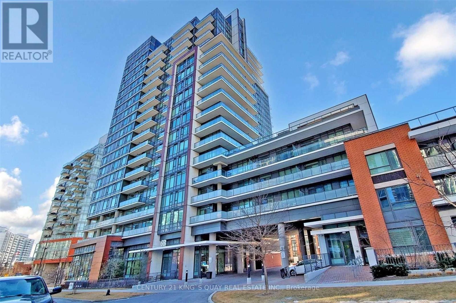 Listing photo of PH10 - 68 CANTERBURY PLACE