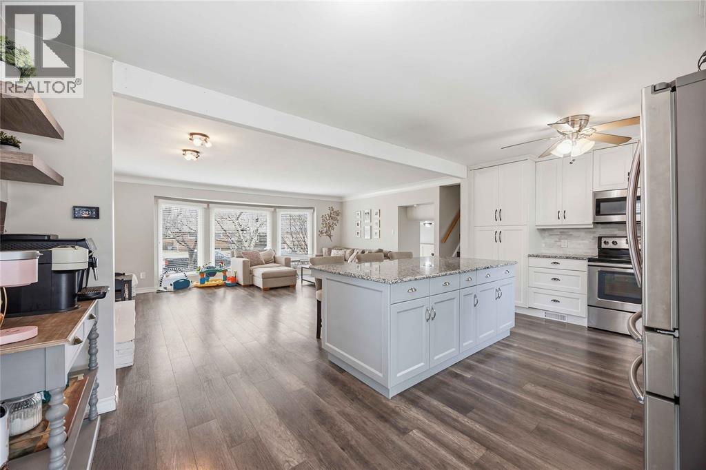 1068 FAIRLANE AVENUE, Sarnia, Ontario, N7S3J8 — Photo 11
