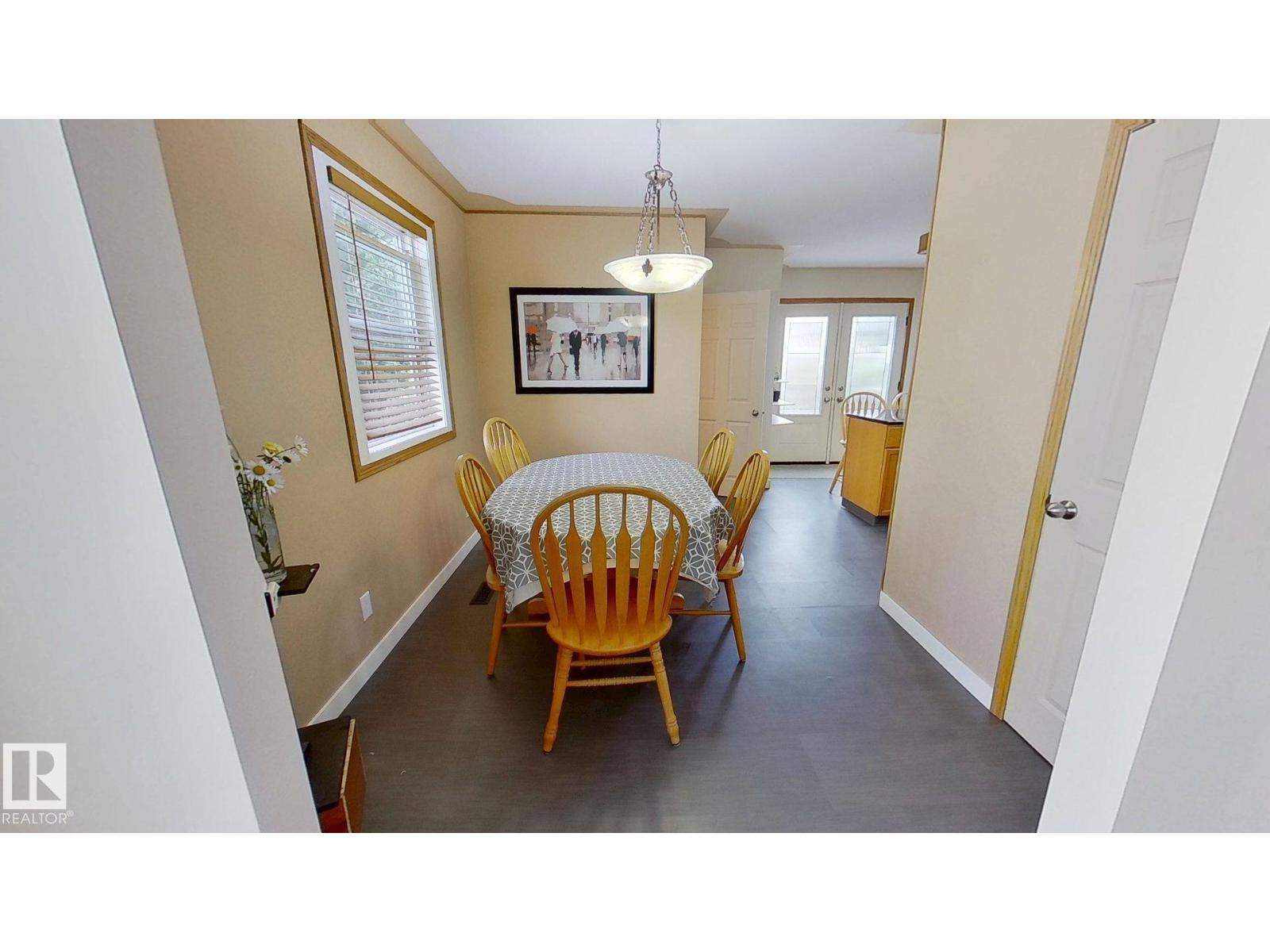 13908 117 AV NW, Edmonton