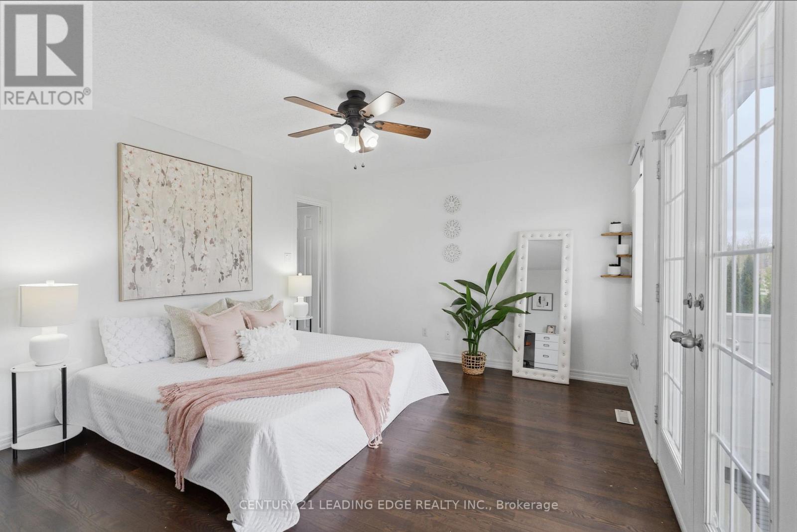 62 JAMES ROWE DRIVE - 33