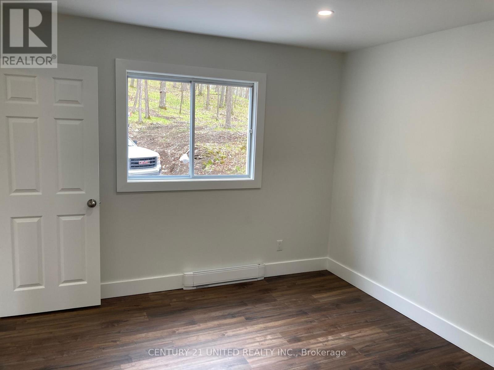 1282 VANSICKLE ROAD - 25