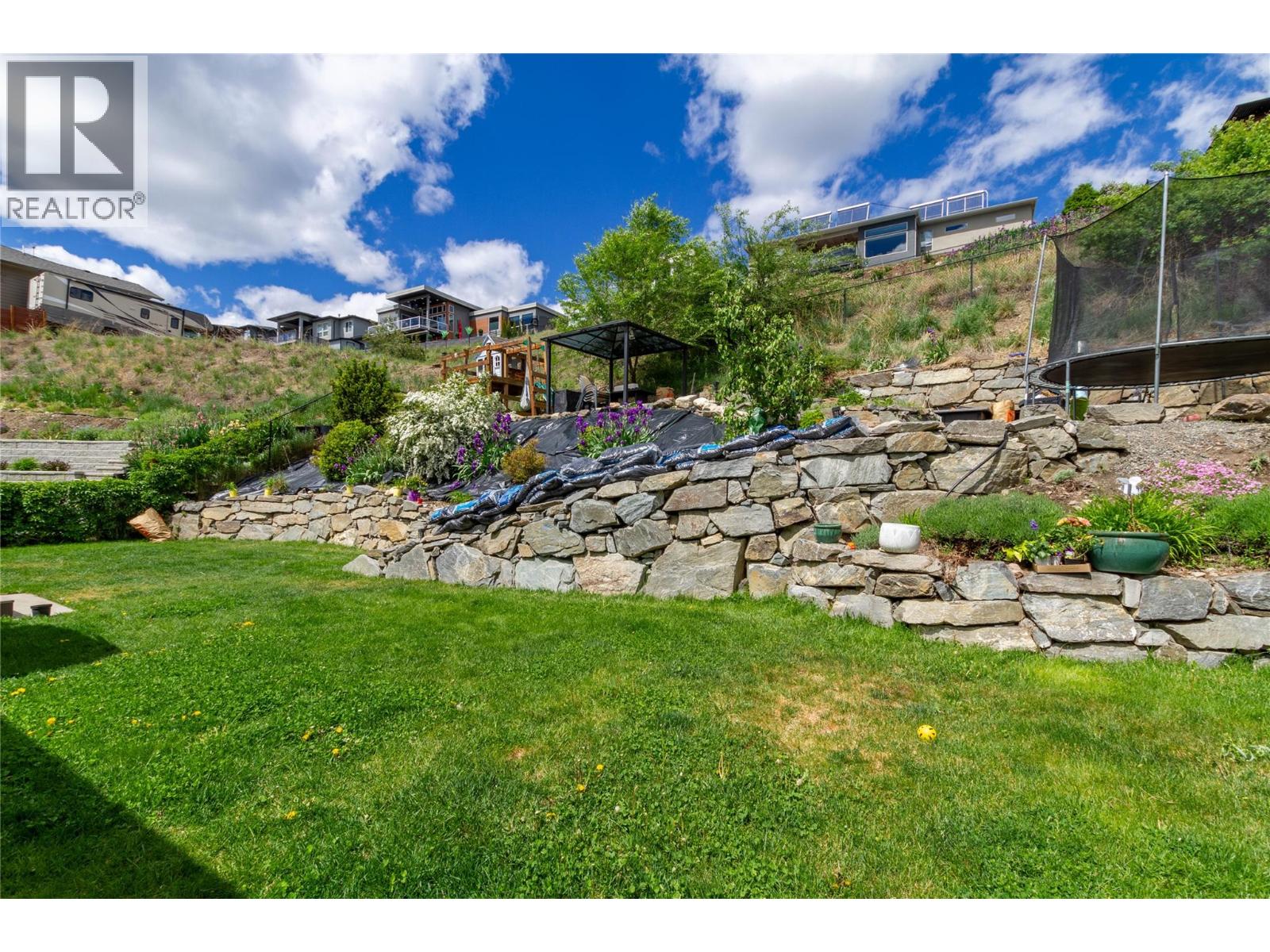 1449 Red Mountain Place - 50