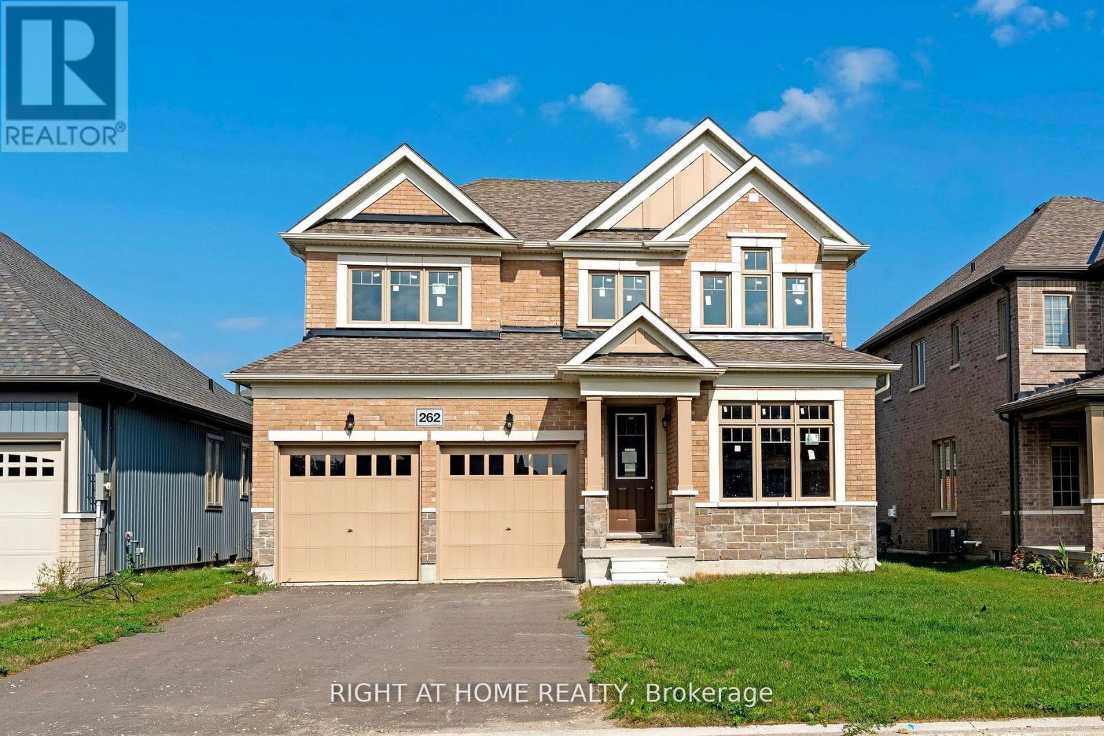 262 DUNCAN STREET - 1