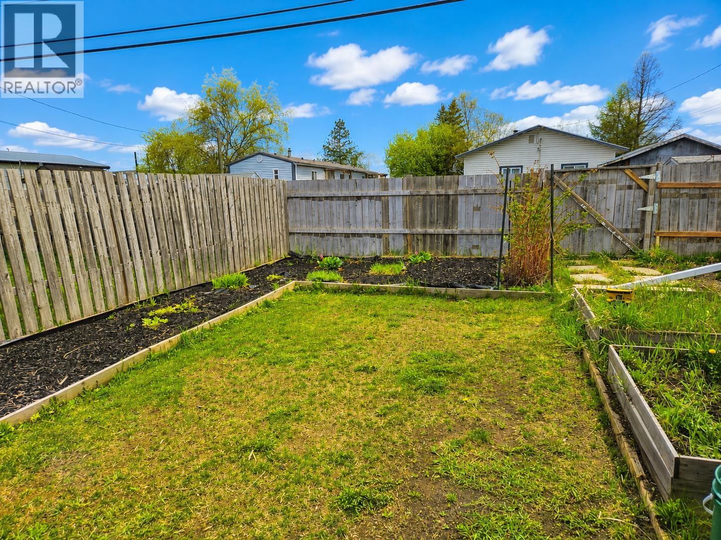 10416 99 STREET - 16