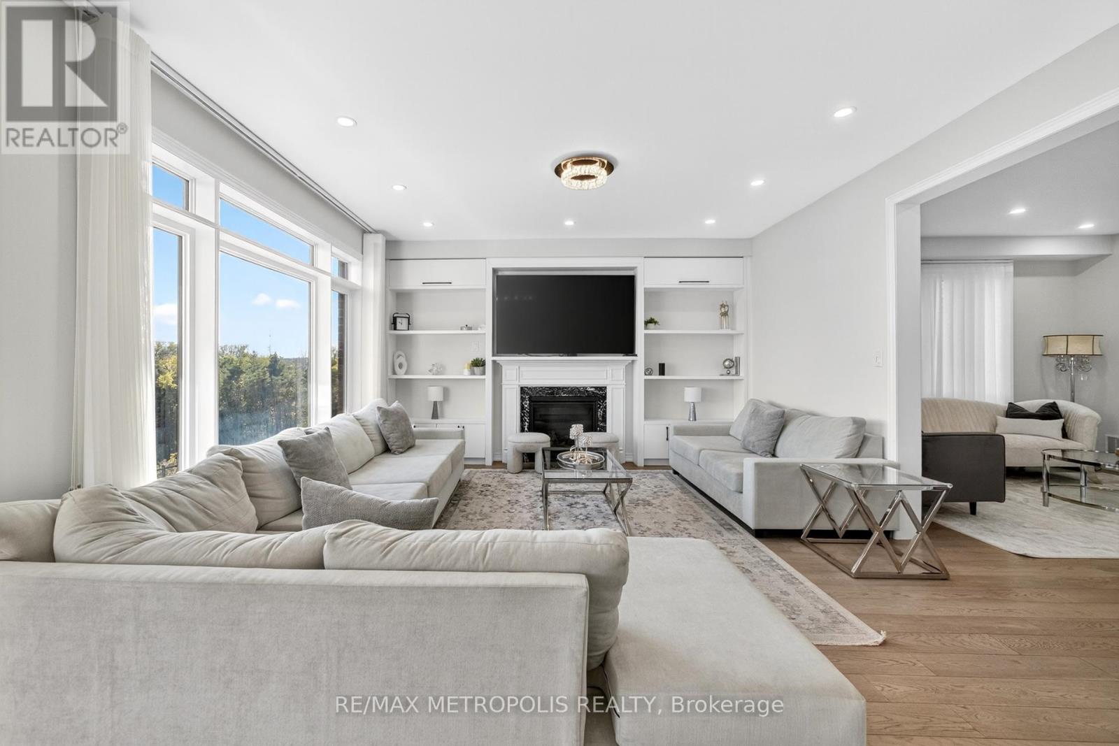 127 MCPHAIL AVENUE - 12