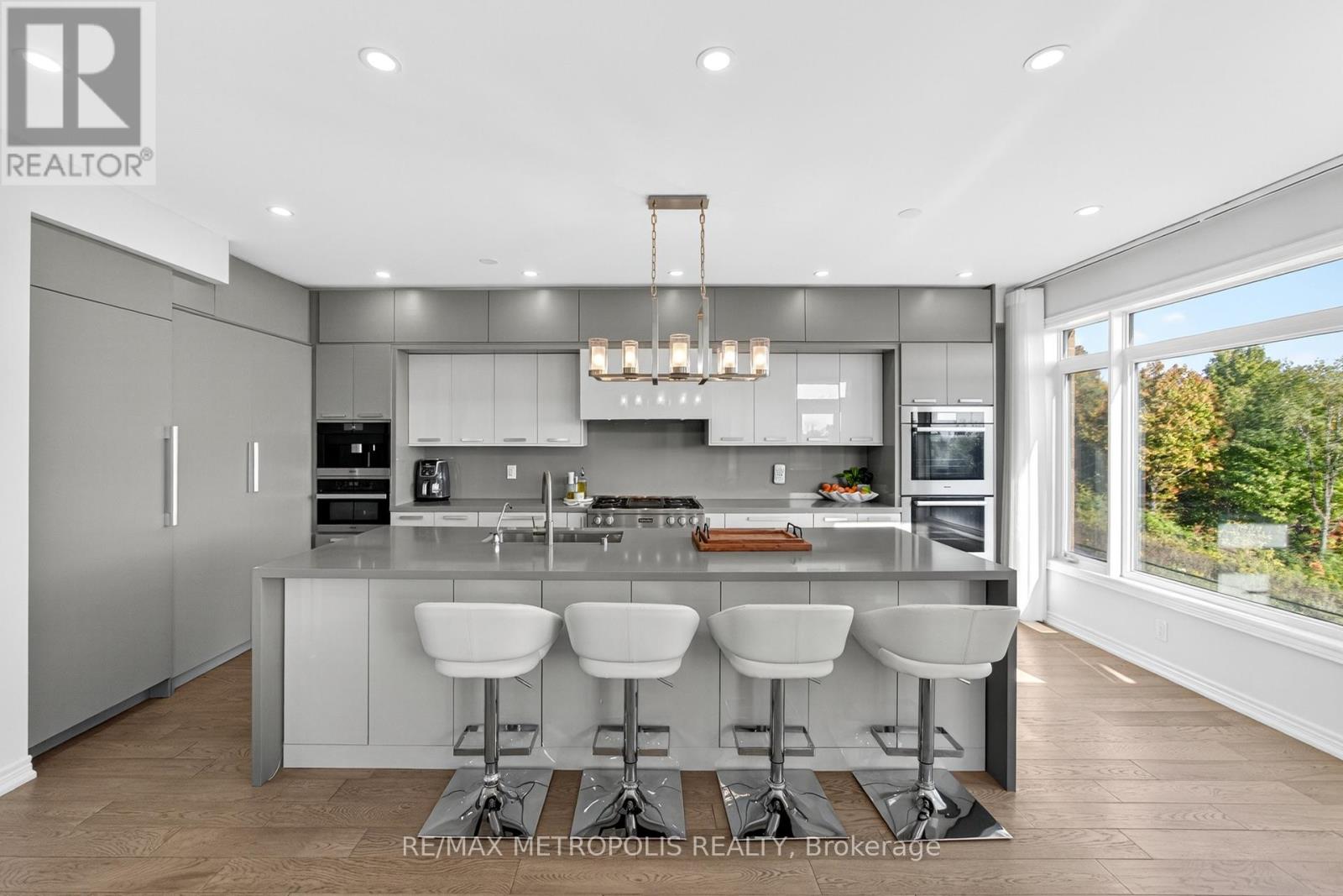 127 MCPHAIL AVENUE - 16