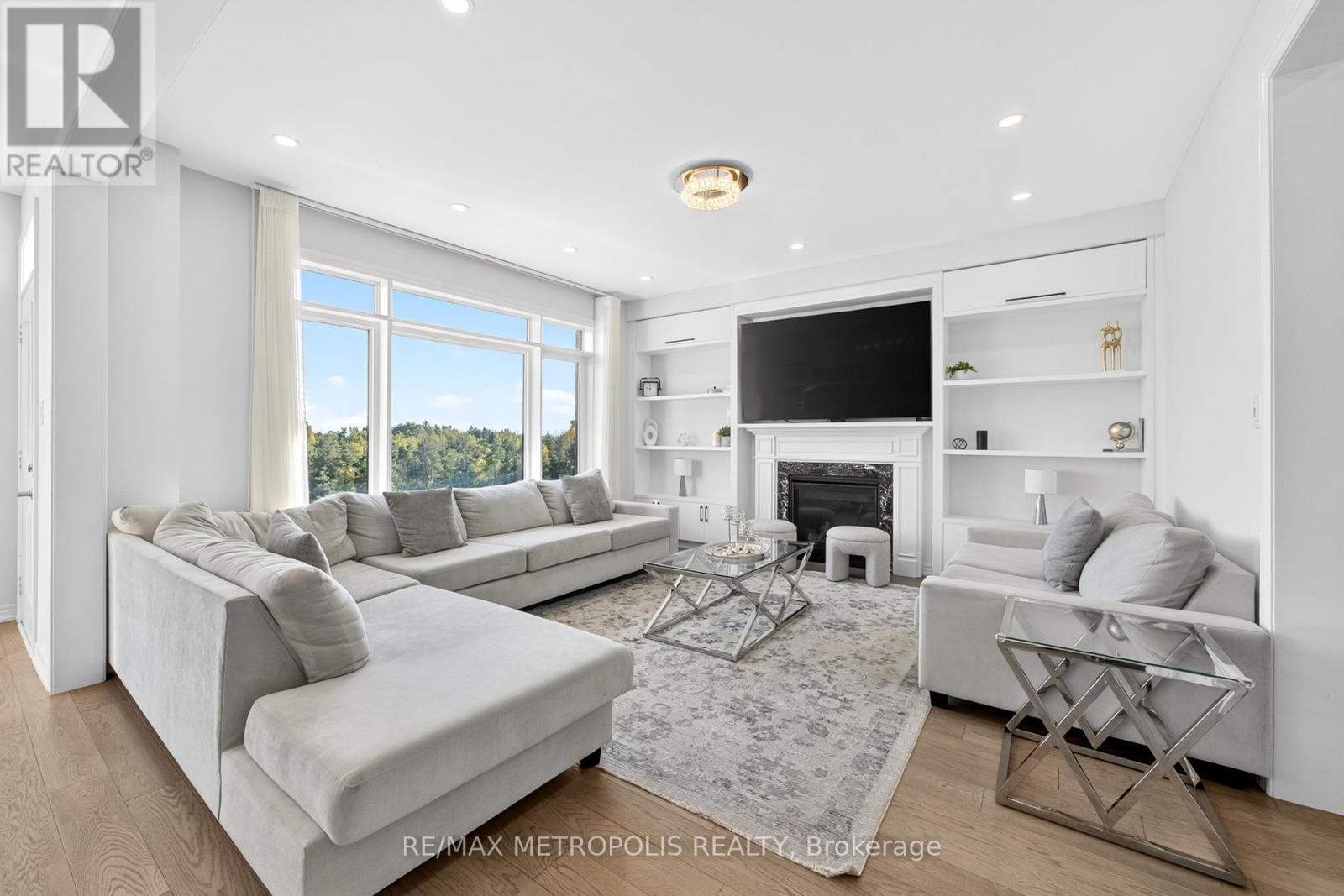 127 MCPHAIL AVENUE - 11