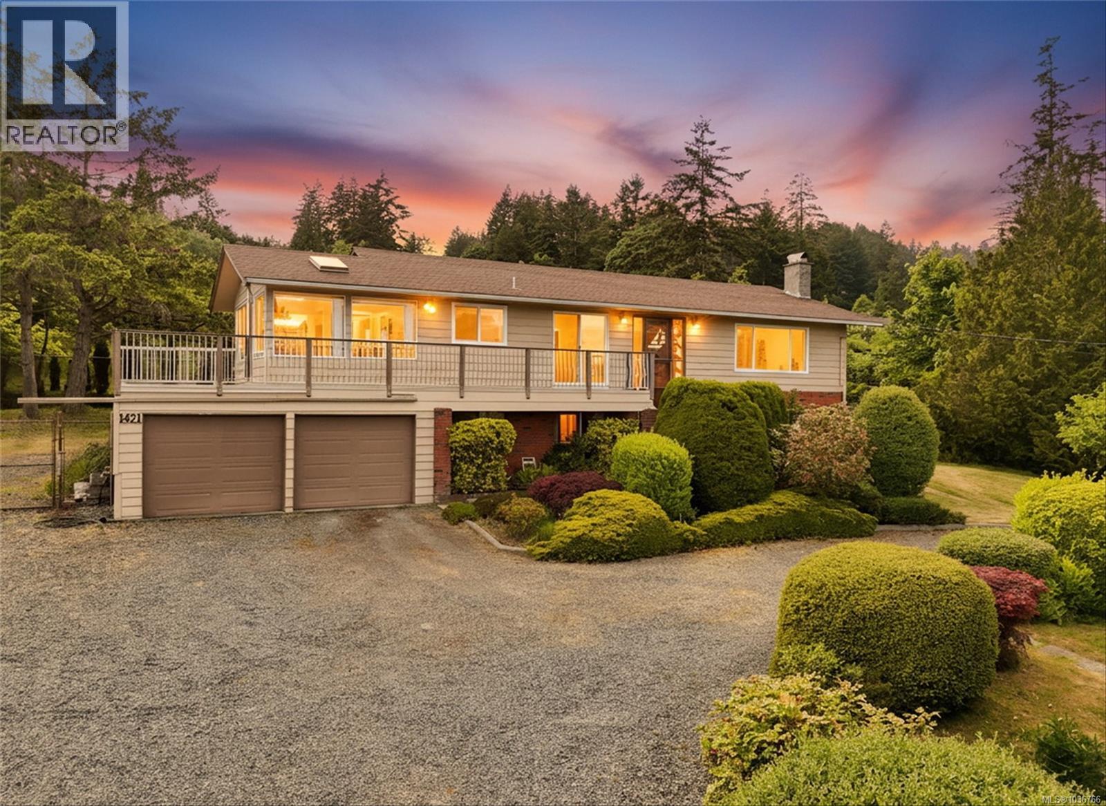1421 Seaspray Blvd - 1