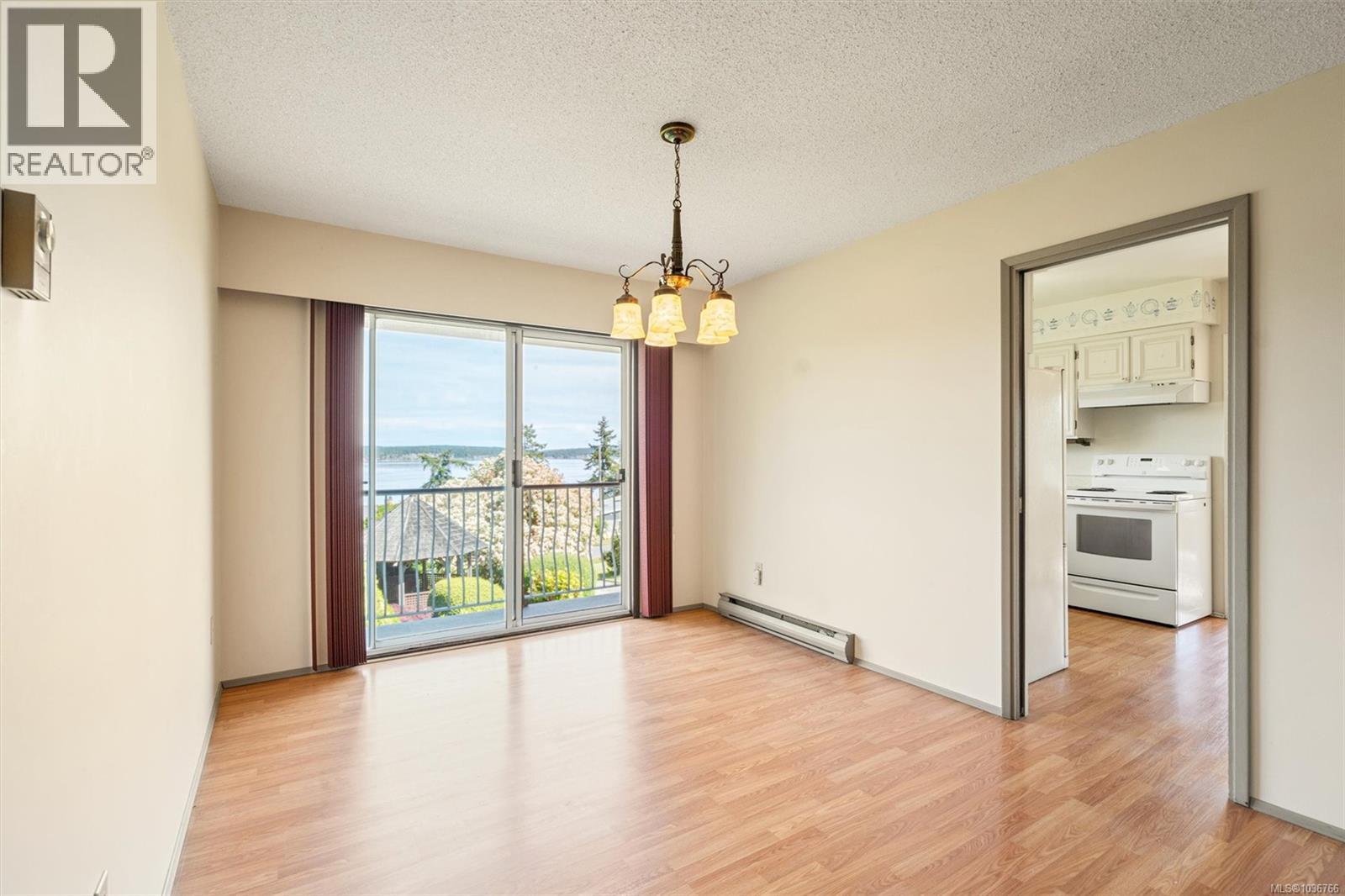 1421 Seaspray Blvd - 14