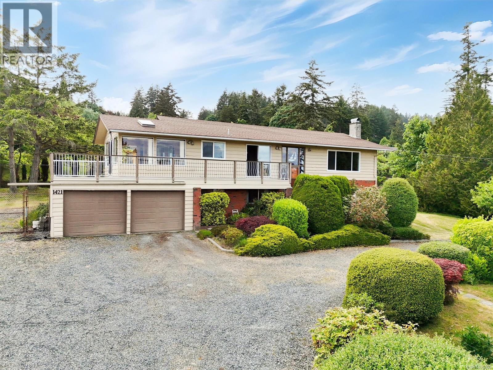 1421 Seaspray Blvd - 2