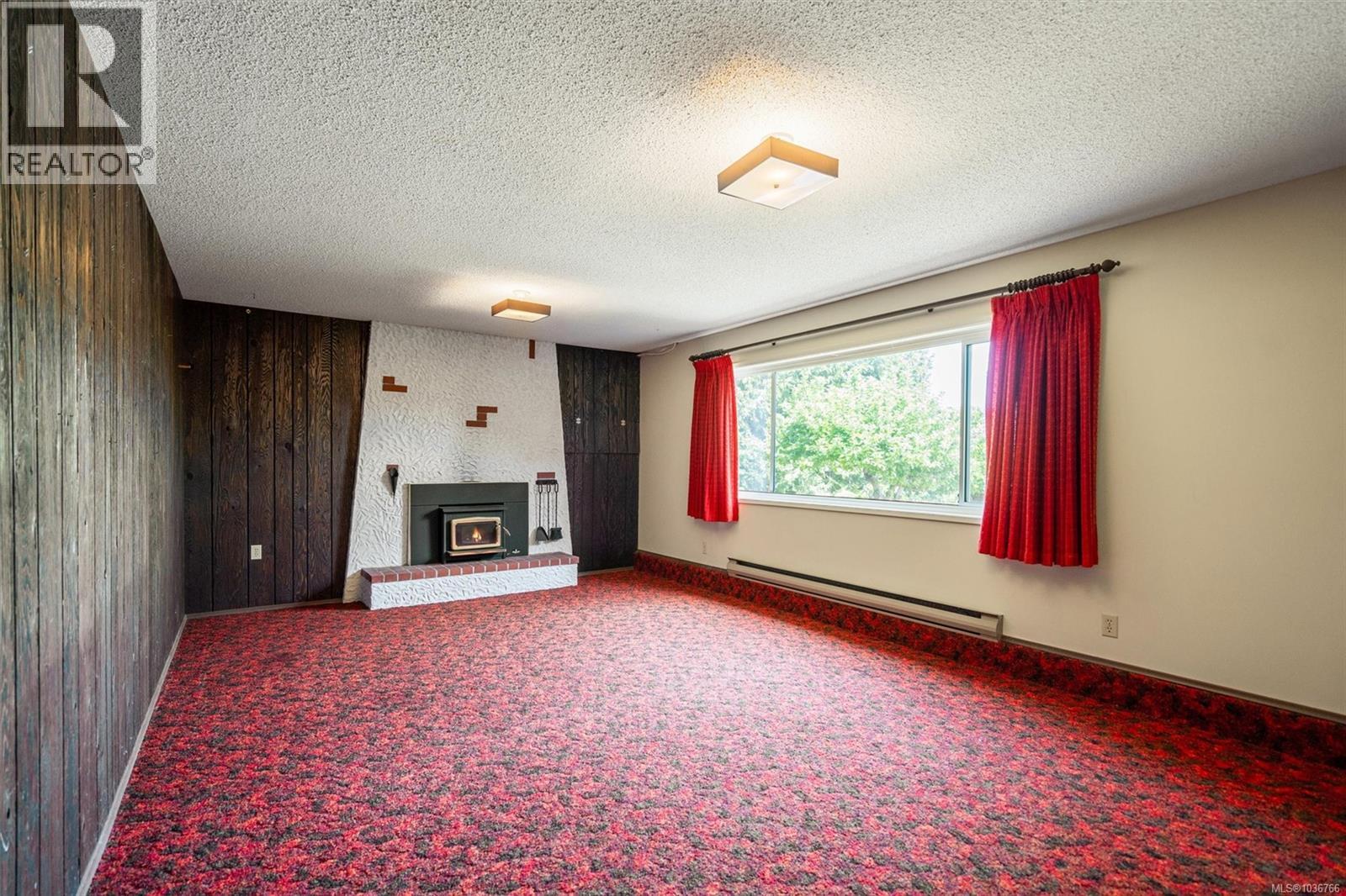 1421 Seaspray Blvd - 37