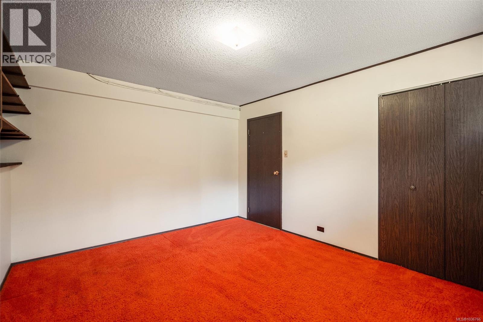 1421 Seaspray Blvd - 42