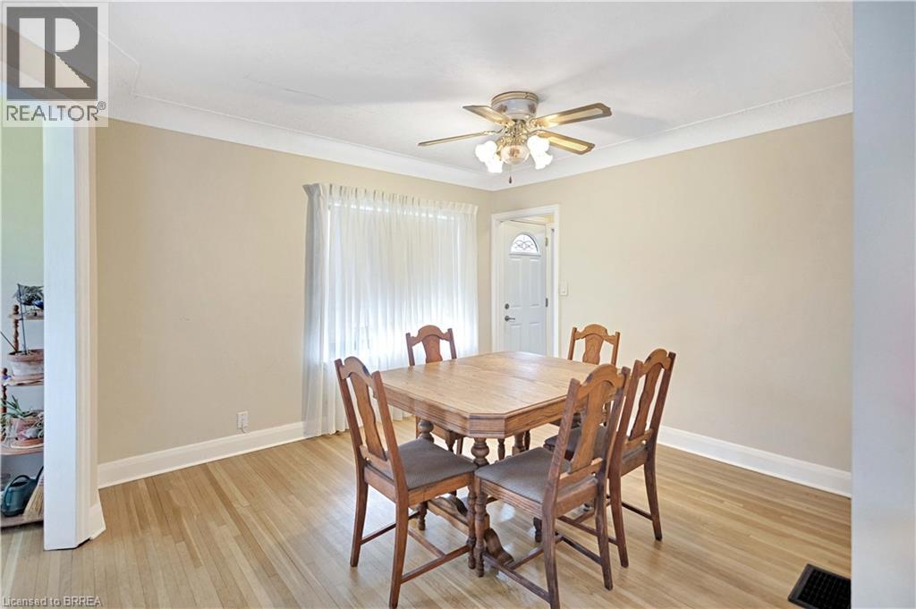 140 TERRACE HILL Street, Brantford, Ontario, N3R1G6 — Photo 4