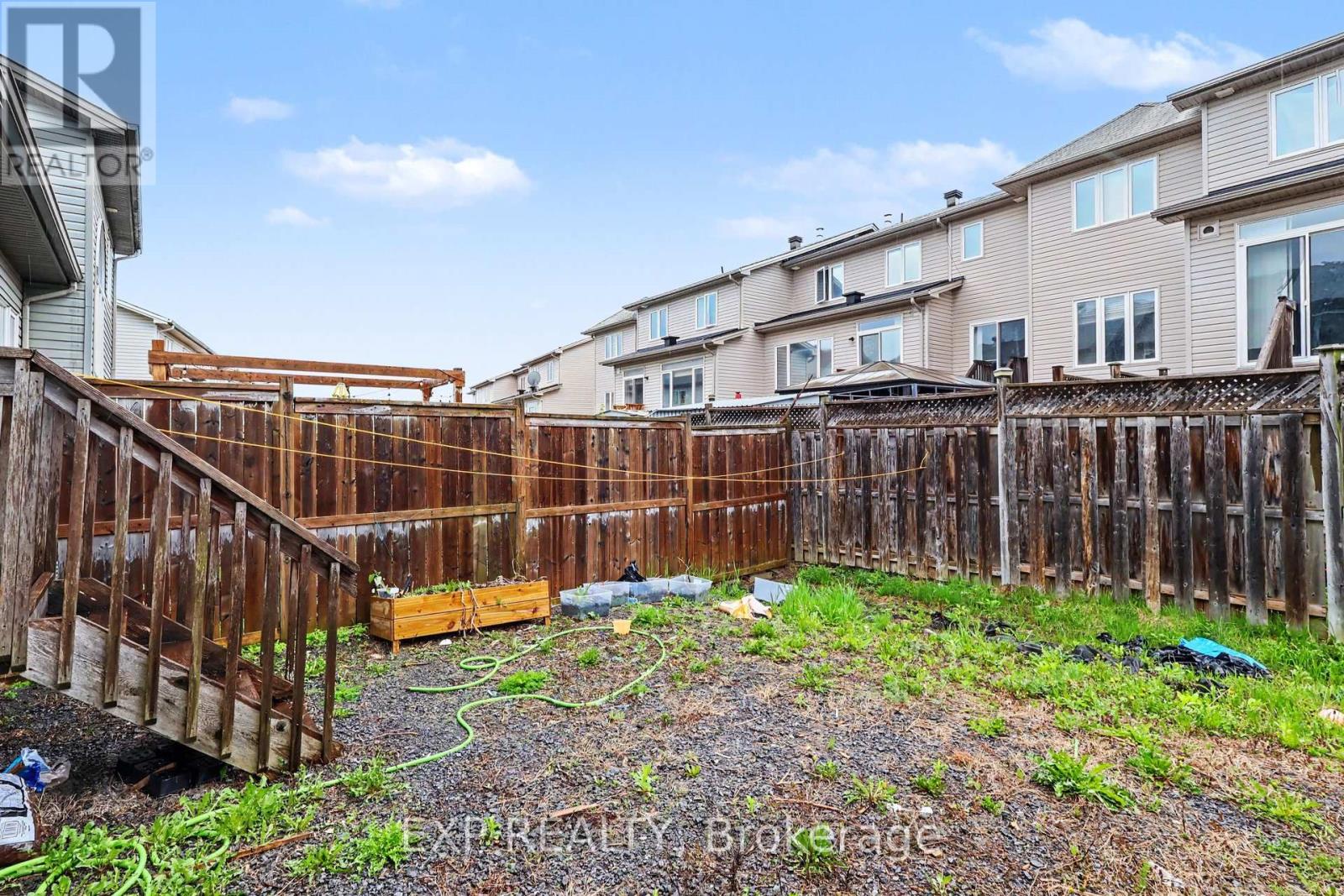 273 ROLLING MEADOW CRESCENT - 18