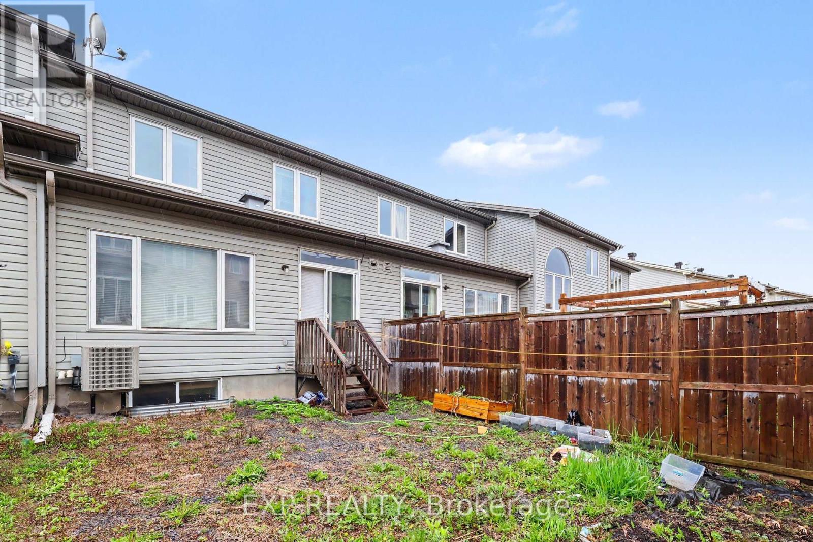 273 ROLLING MEADOW CRESCENT - 19