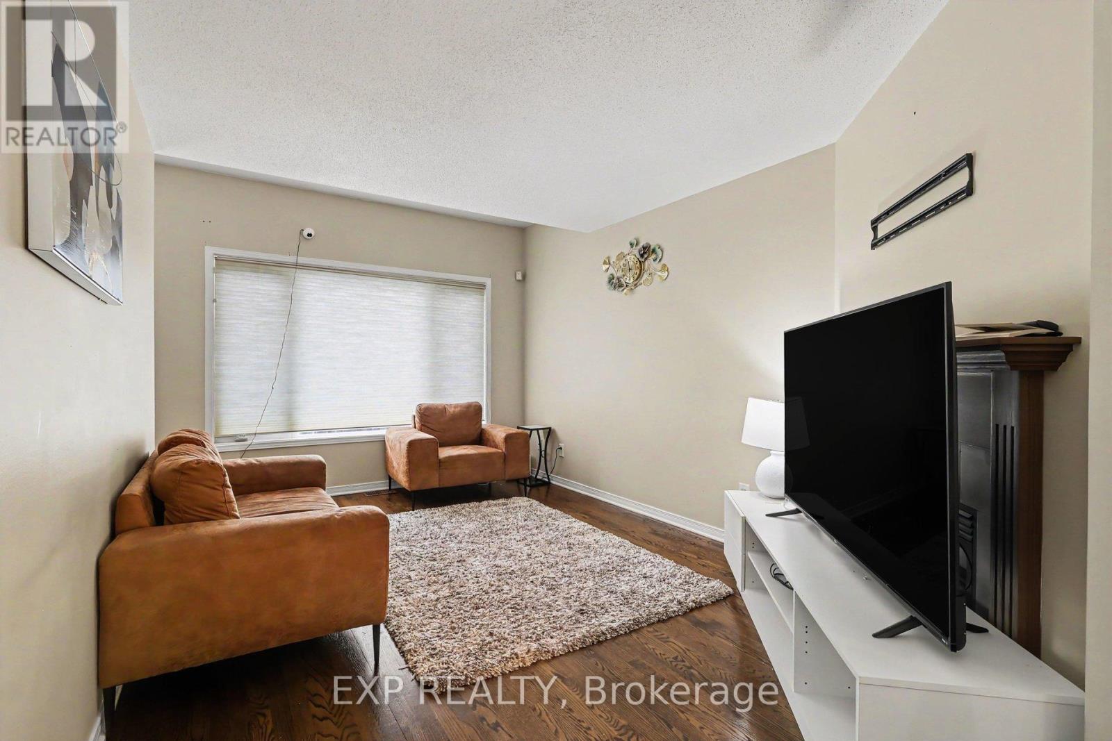273 ROLLING MEADOW CRESCENT - 8