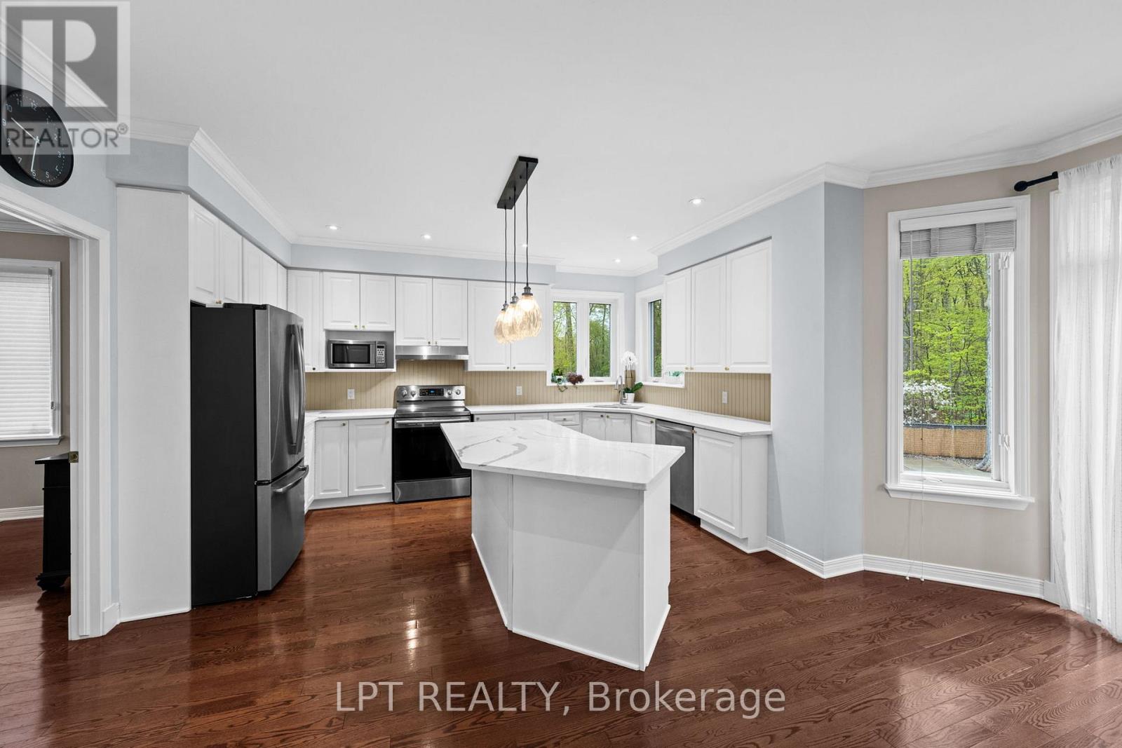 66 FOREST GATE WAY N - 11