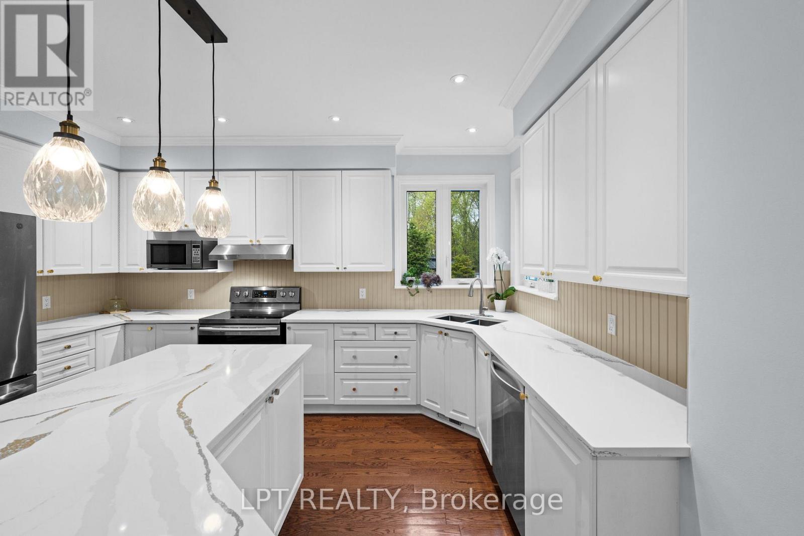 66 FOREST GATE WAY N - 15