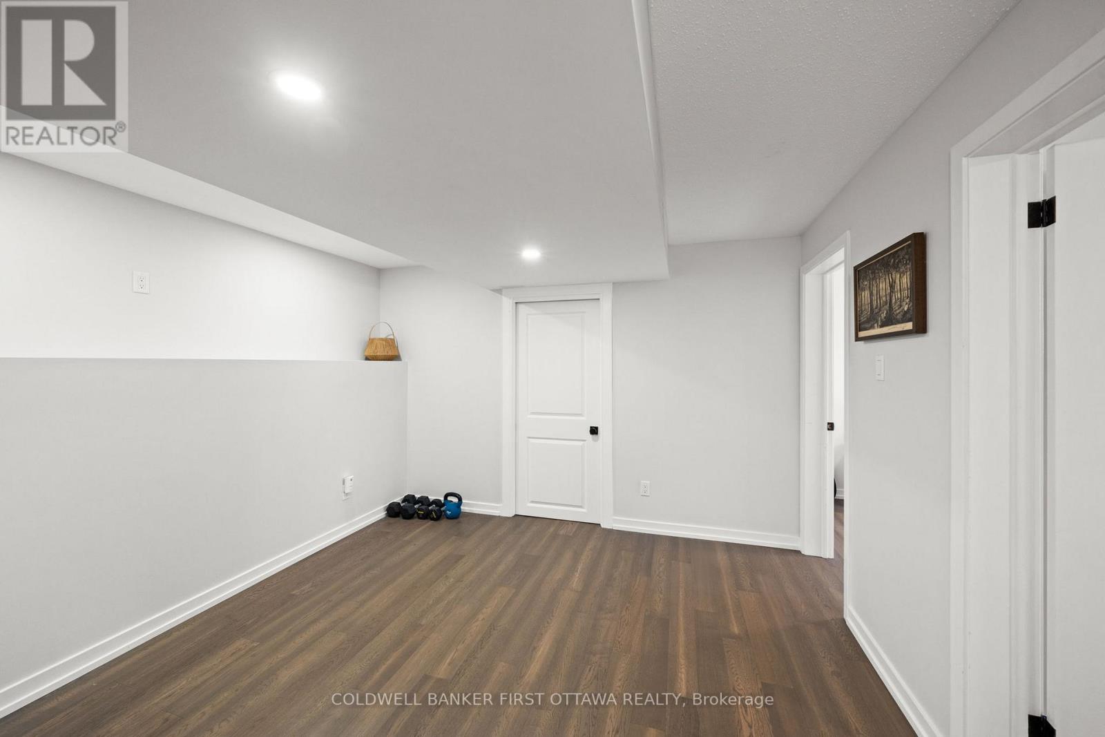 740 GARNER AVENUE - 22
