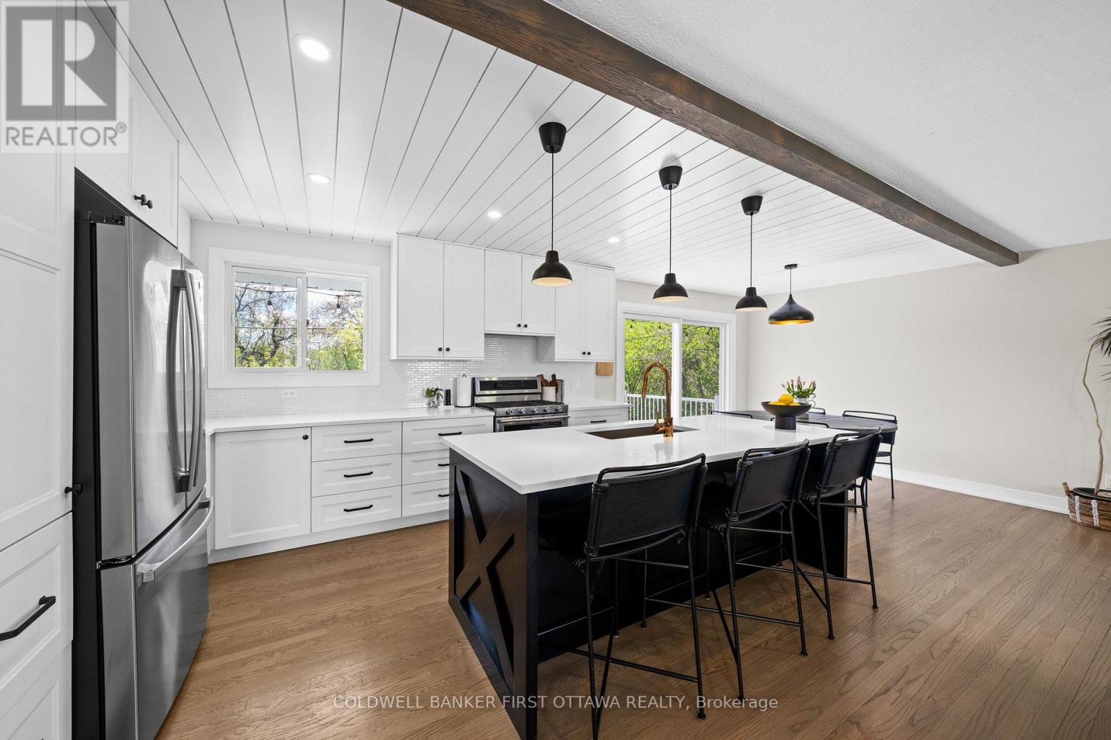 740 GARNER AVENUE - 8
