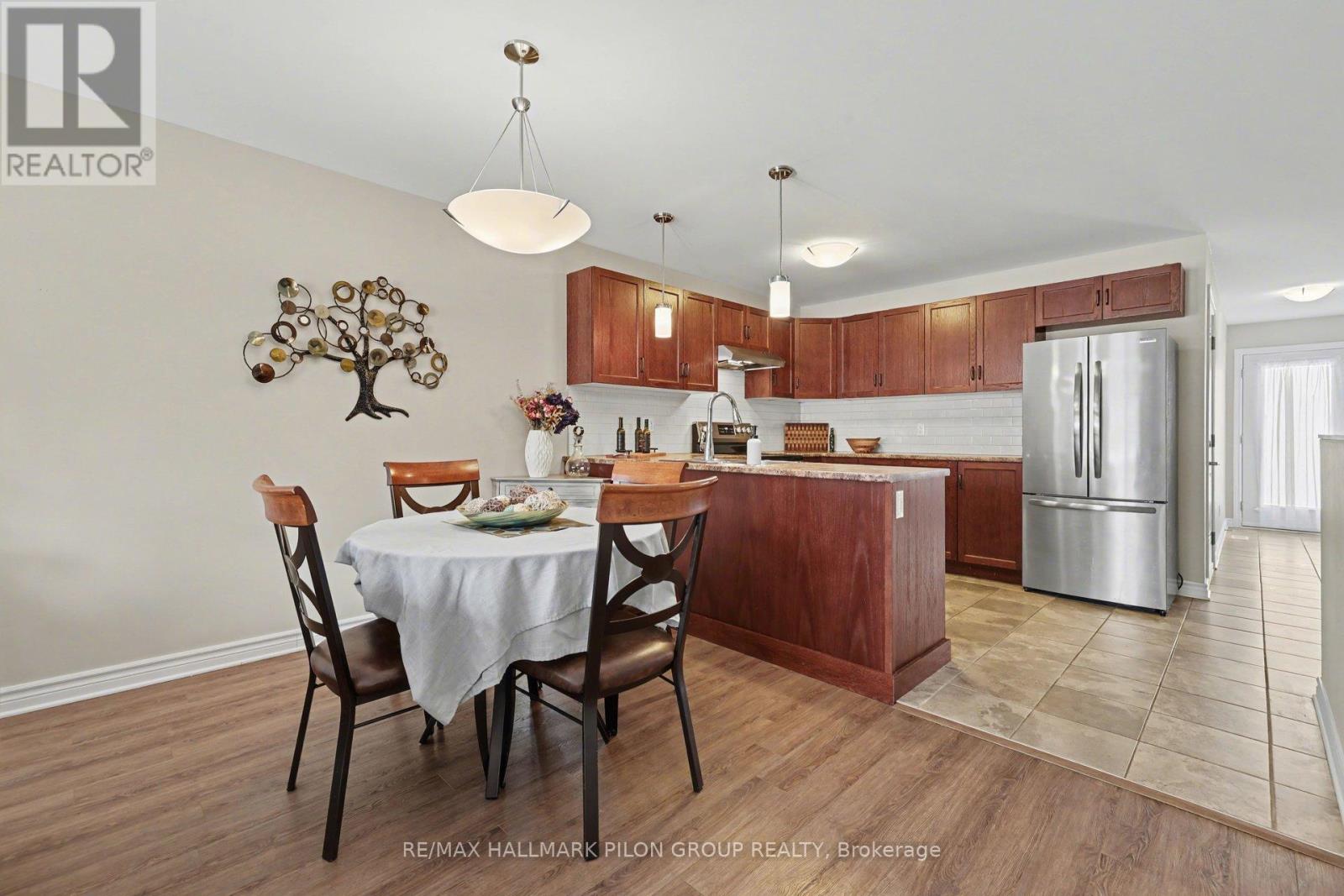 2 Bed, 2 Bath House for Sale in Arnprior – 4 MORGAN CLOUTHIER WAY, Arnprior – MLS# X13136414 - Image 7