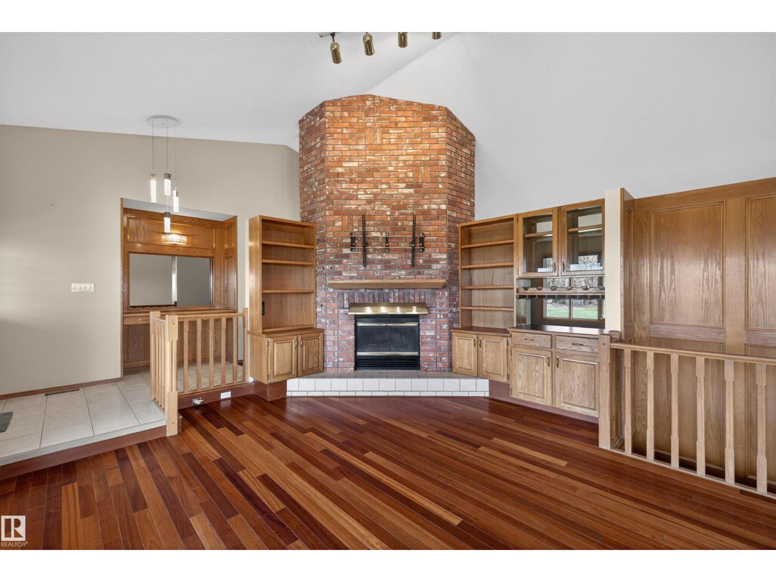 19403 FORT RD NE - 8