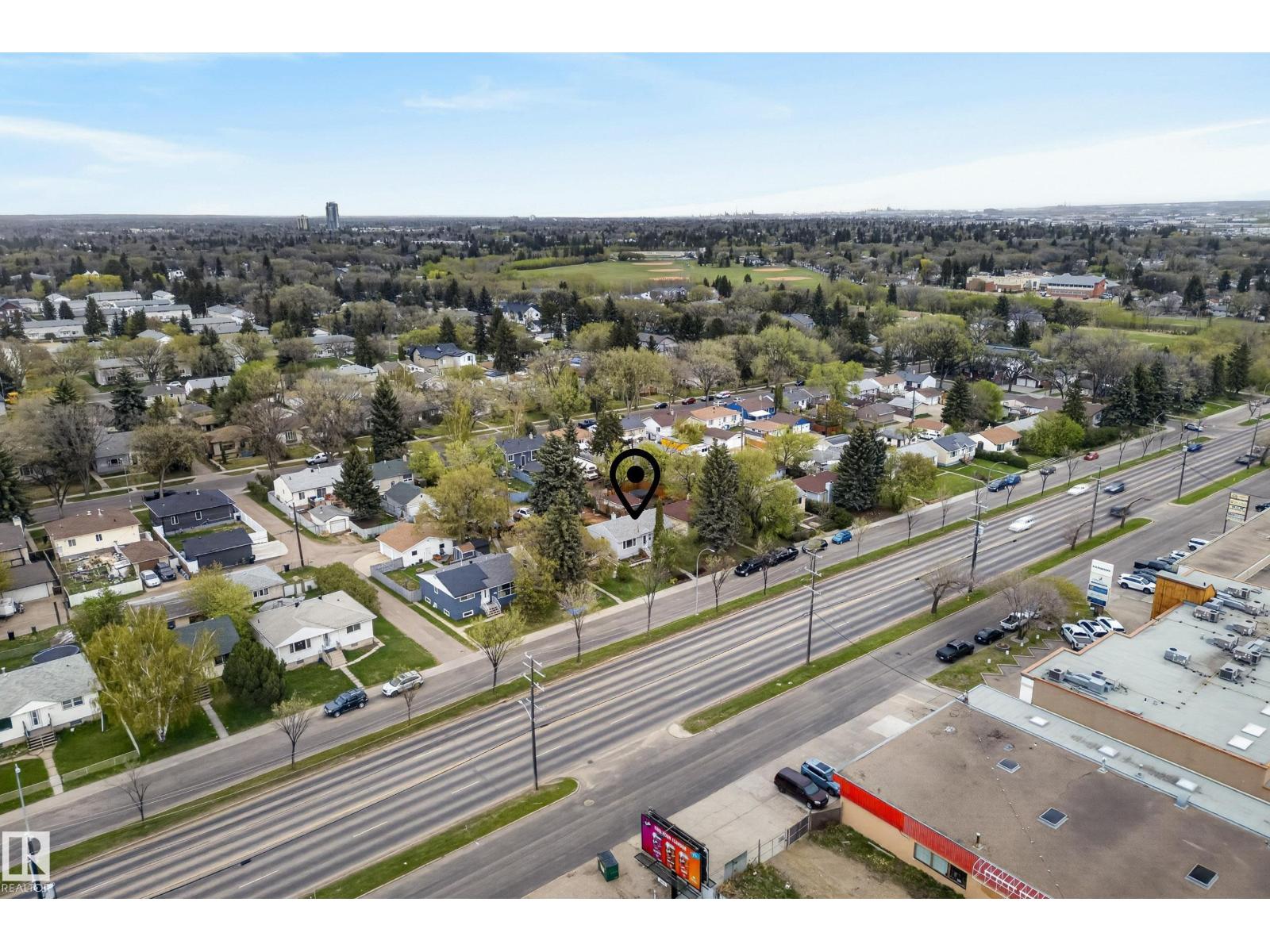 9344 63 AV NW, Edmonton