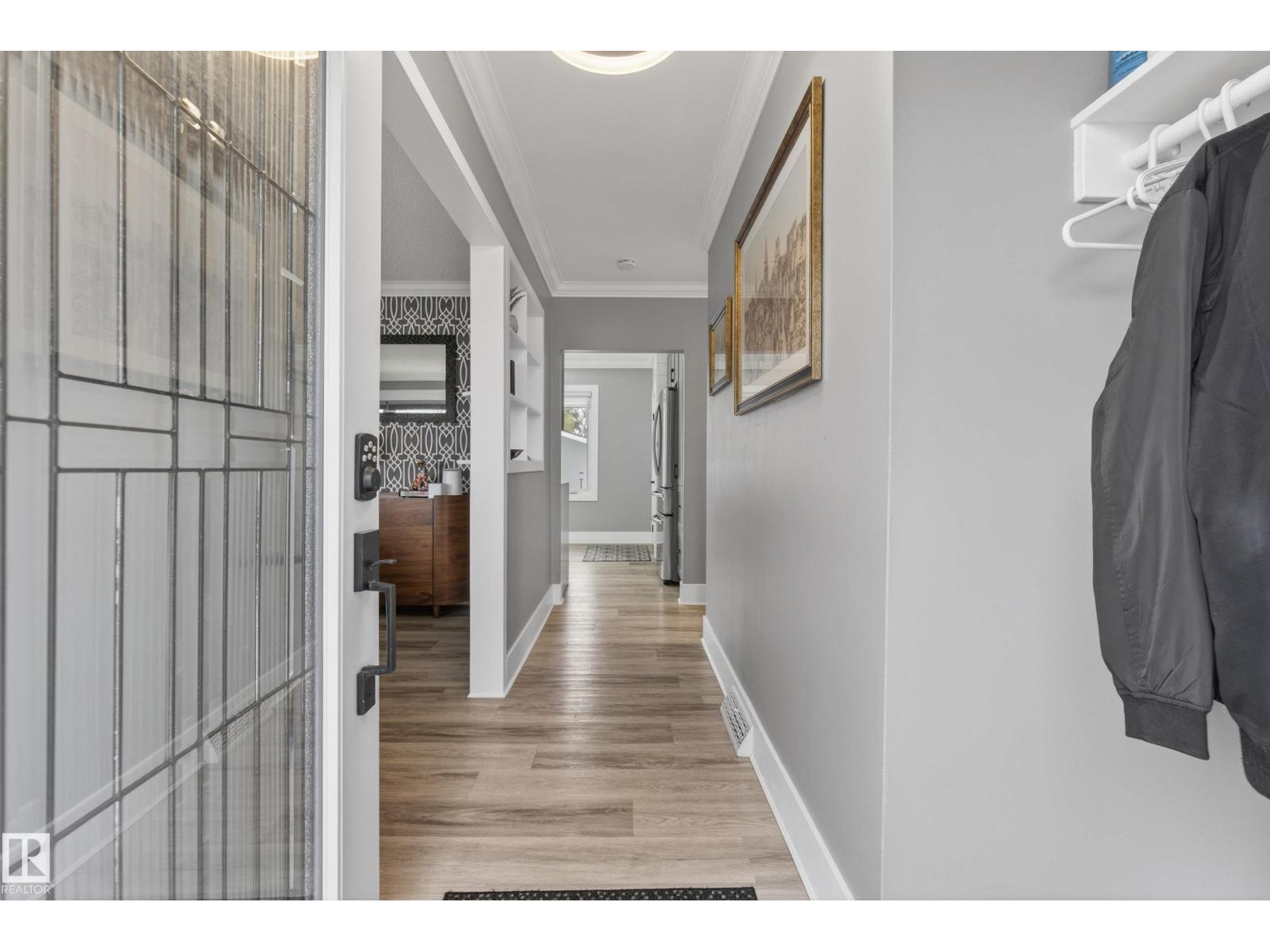 9344 63 AV NW, Edmonton