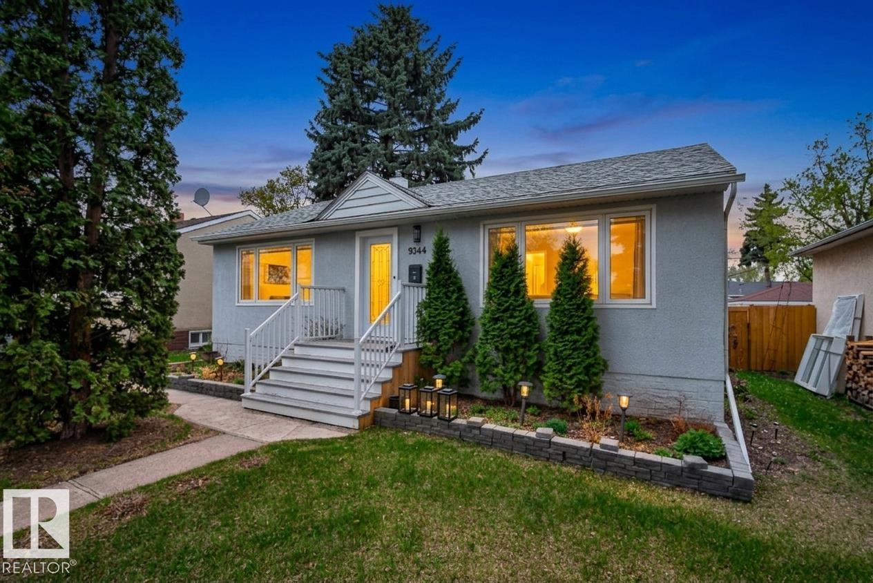9344 63 AV NW, Edmonton