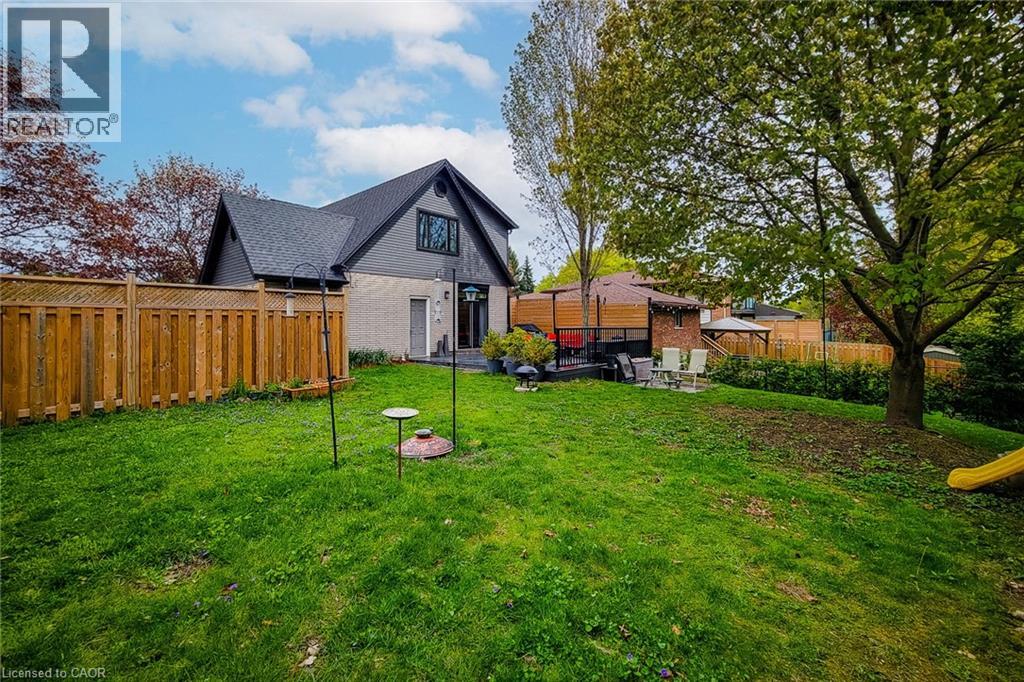 49 ASHWOOD Drive, Cambridge, Ontario, N3C3H7 — Photo 25