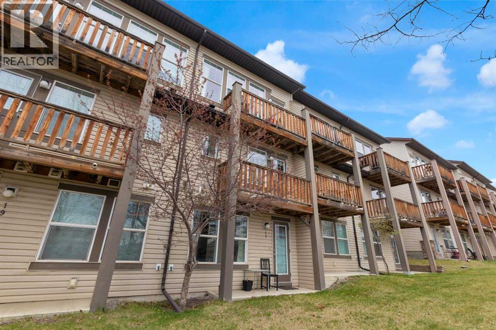 28 Heritage Drive, Cochrane
