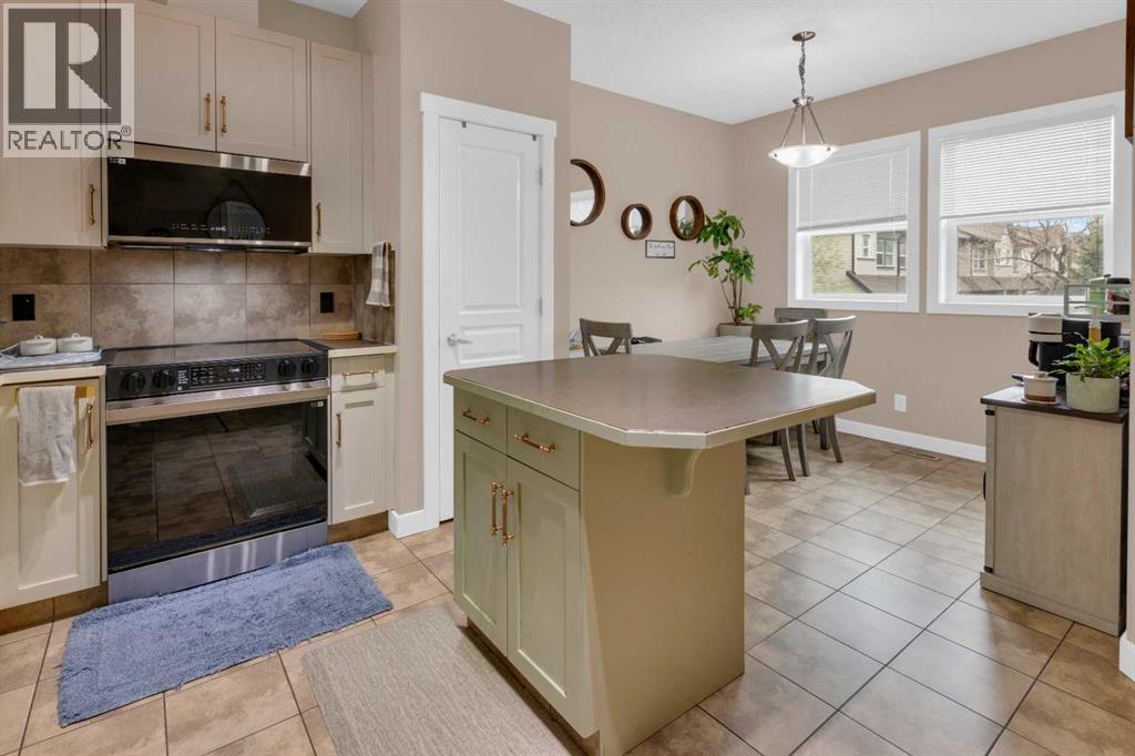 28 Heritage Drive, Cochrane