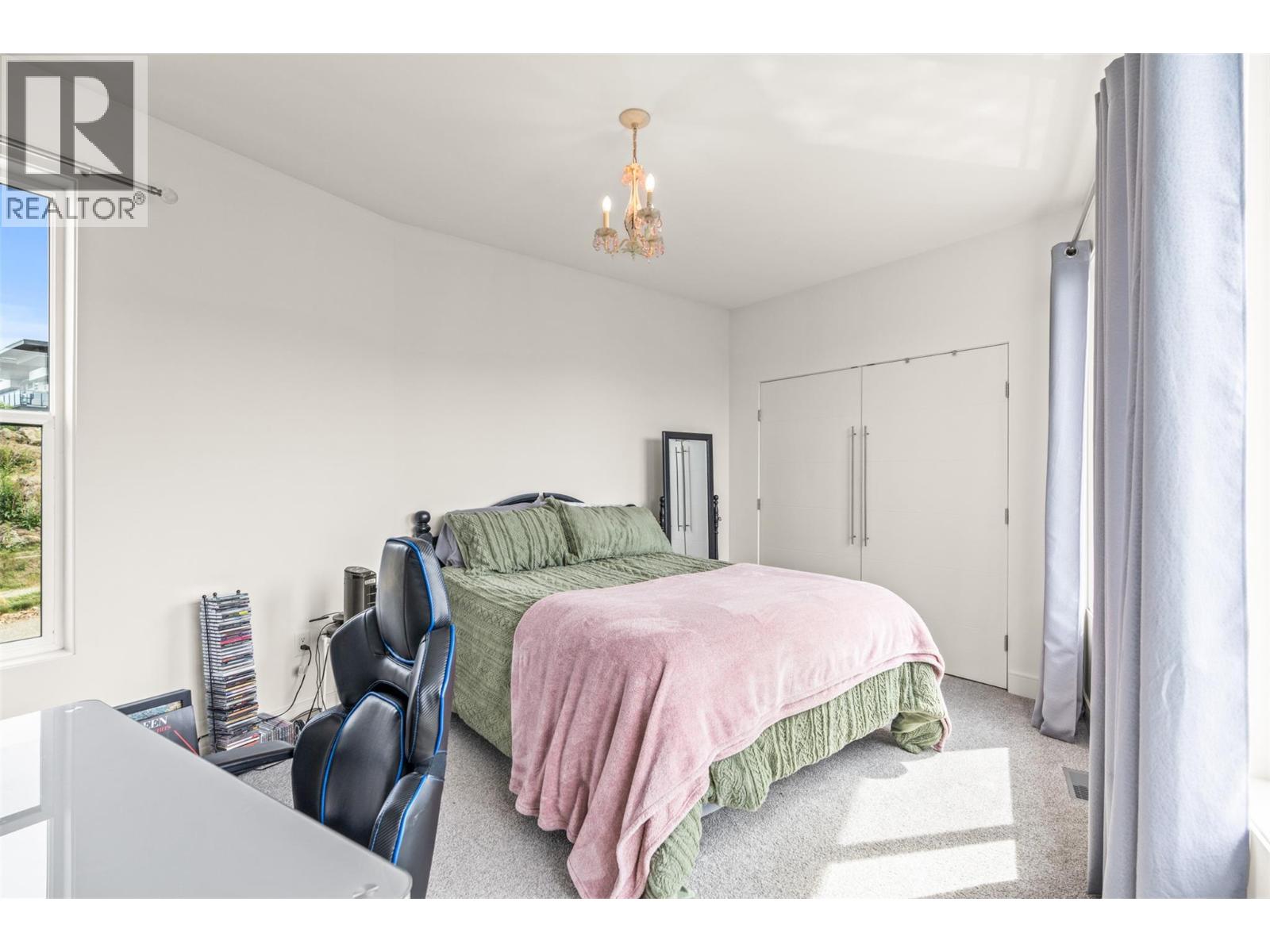 811 Mt Ida Drive - 44