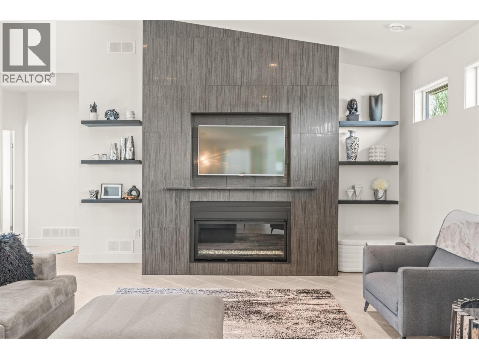 811 Mt Ida Drive - 11