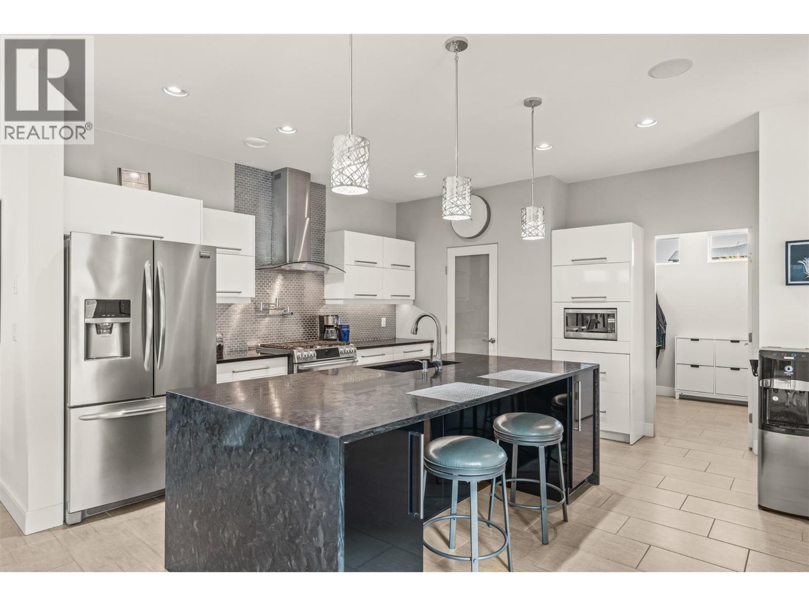 811 Mt Ida Drive - 27