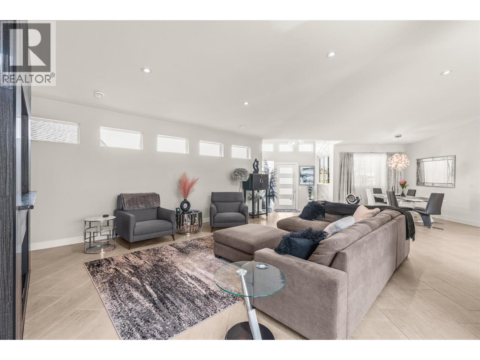 811 Mt Ida Drive - 12