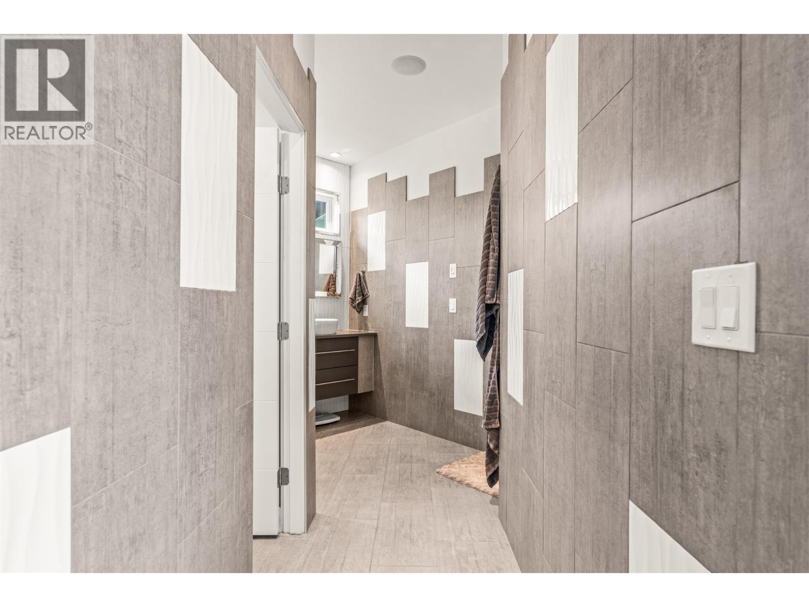 811 Mt Ida Drive - 39