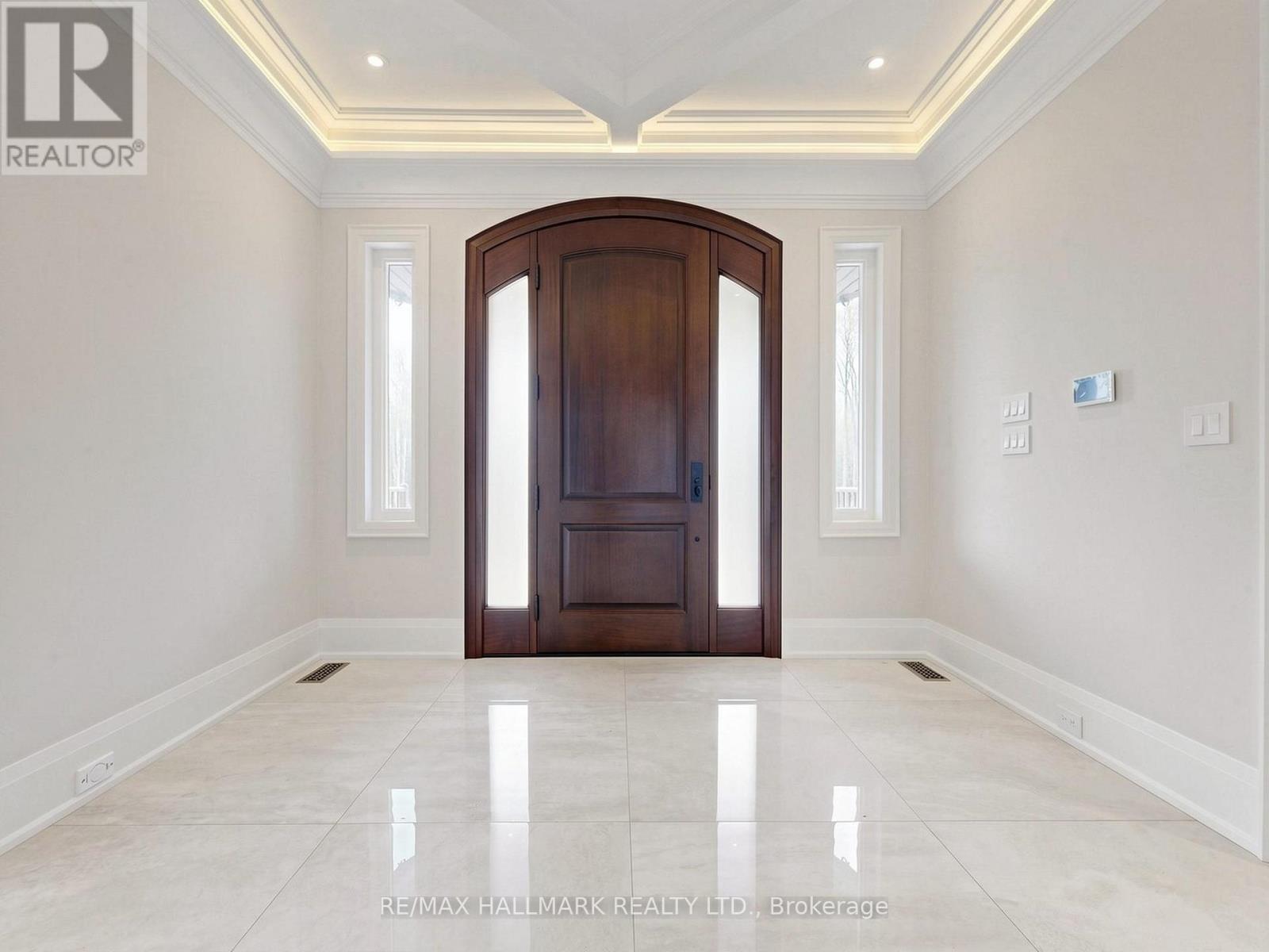 3225 DAVIS DRIVE - 6