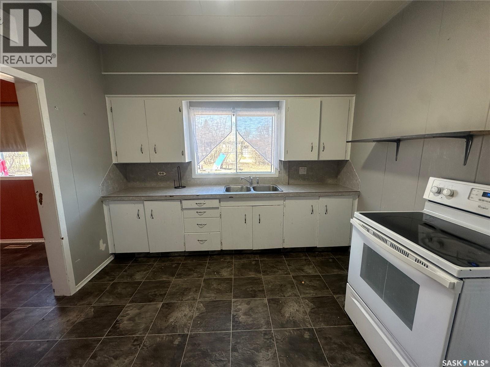 106 2nd AVENUE SE - 5