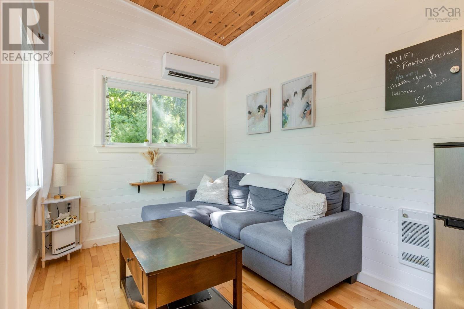 Property 1 of 31 of 47 Holters Lane