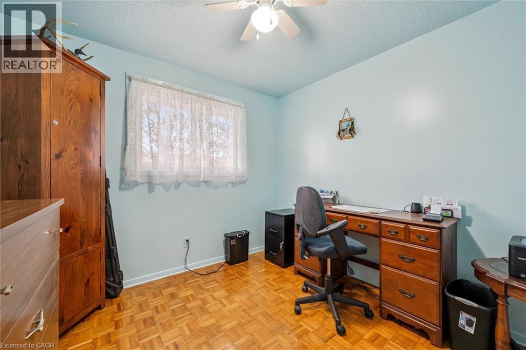 105 ORIOLE Parkway, Elmira, Ontario, N3B1C2 — Photo 16