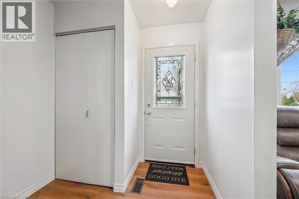105 ORIOLE Parkway, Elmira, Ontario, N3B1C2 — Photo 18