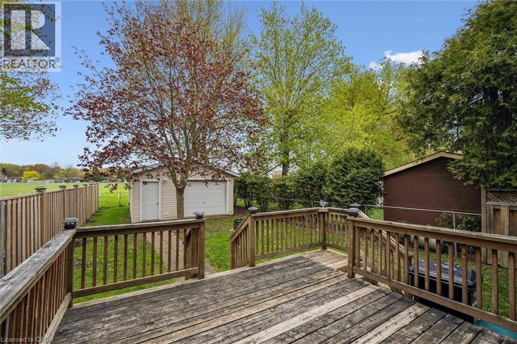 105 ORIOLE Parkway, Elmira, Ontario, N3B1C2 — Photo 10