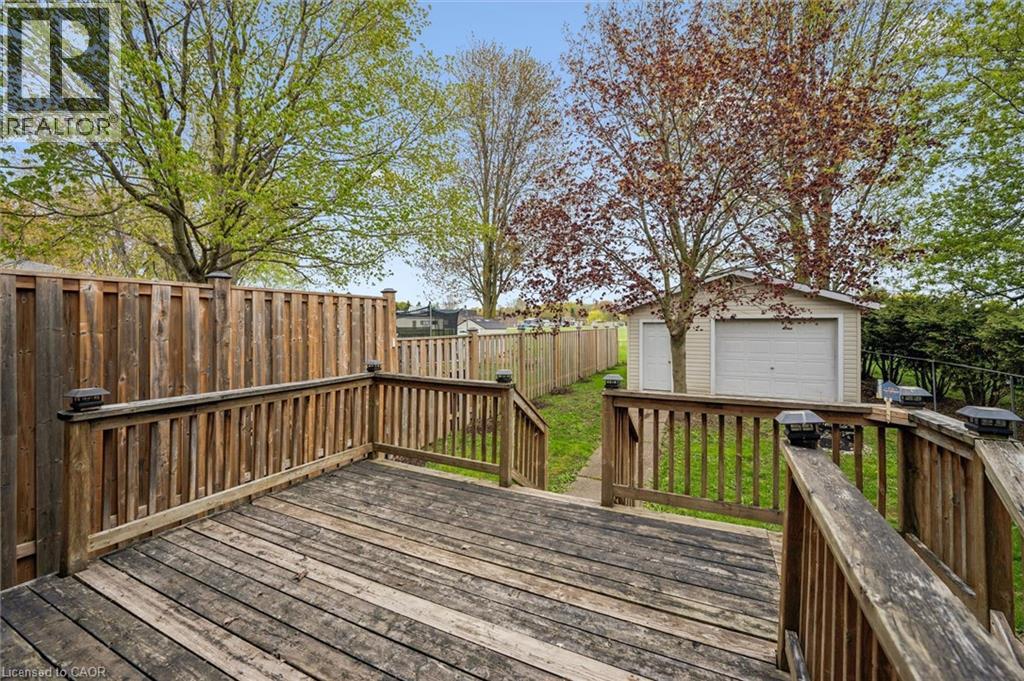 105 ORIOLE Parkway, Elmira, Ontario, N3B1C2 — Photo 34