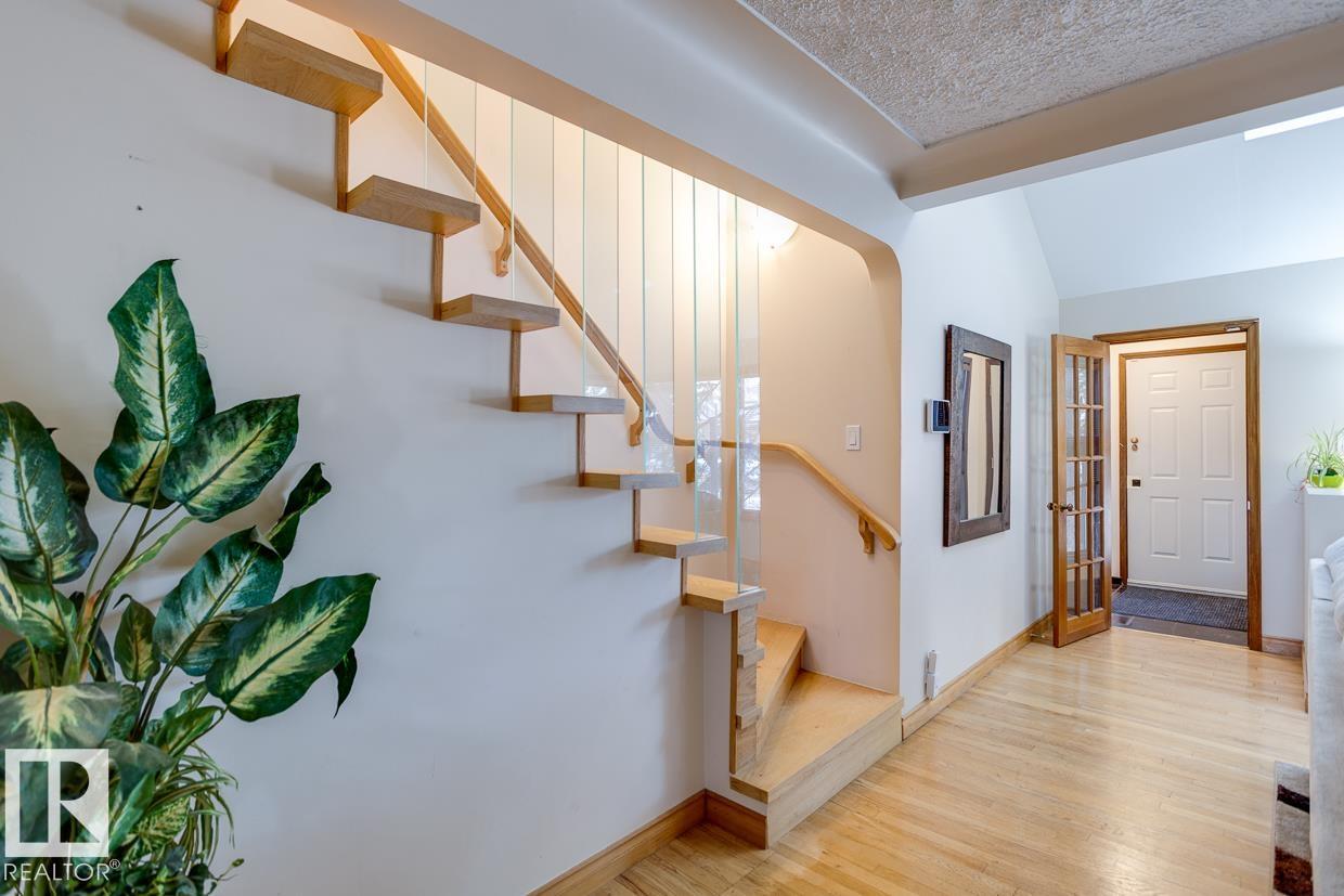14002 106 AV NW - 25