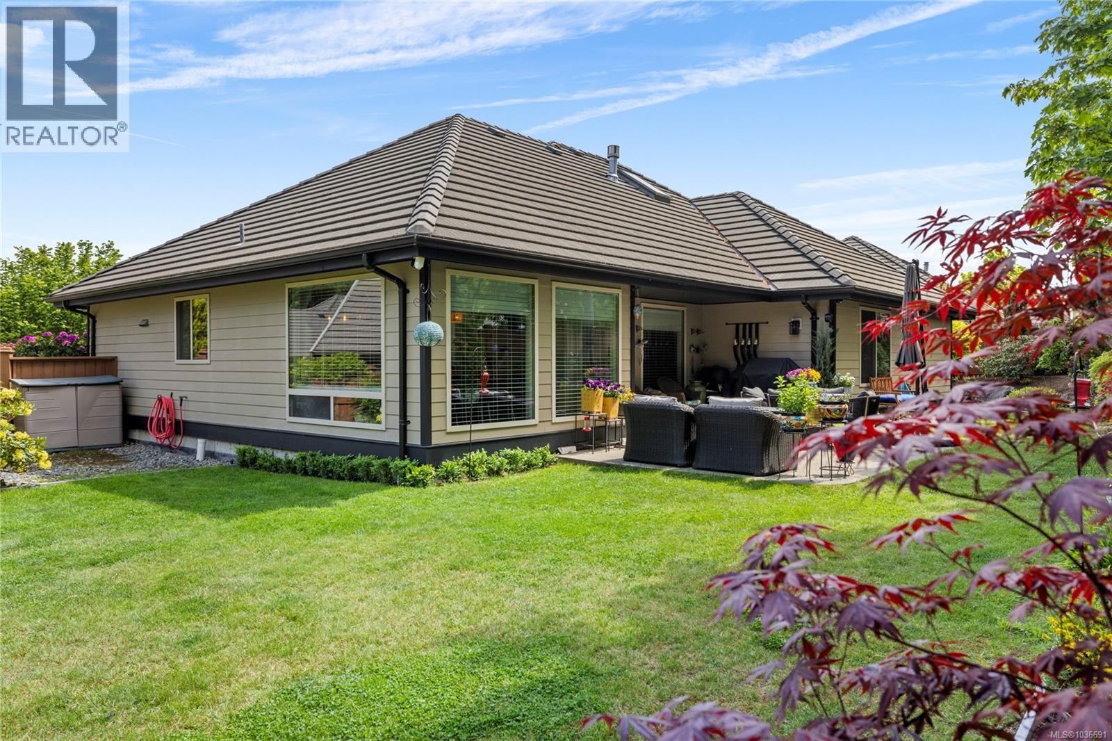 978 Cantebury Pl - 35