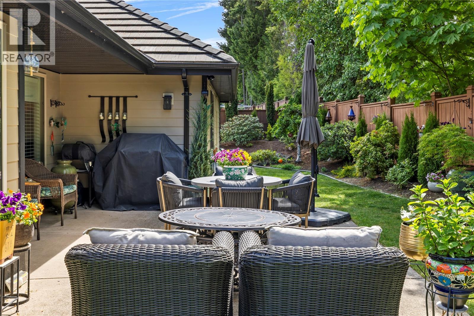 978 Cantebury Pl - 37