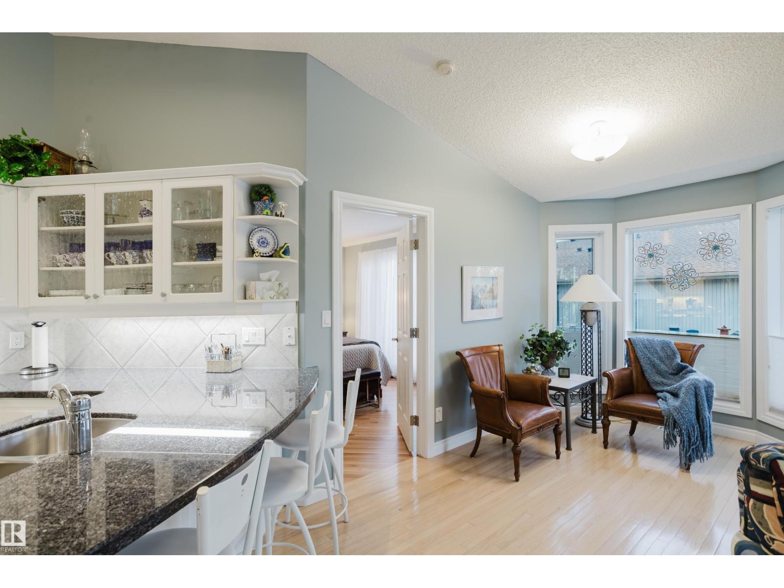 #25 929 PICARD DR NW, Edmonton
